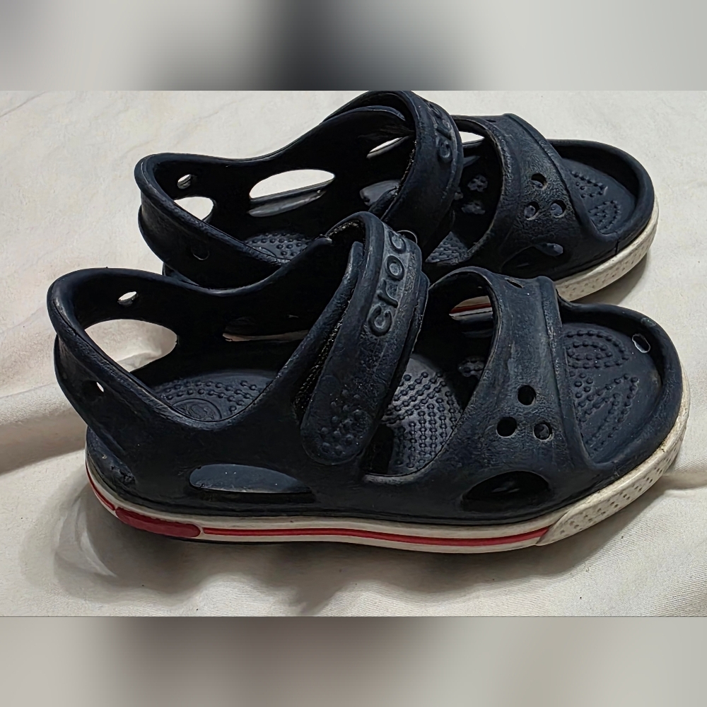 CROCS Kids Navy Sandals Size 7 Toddler